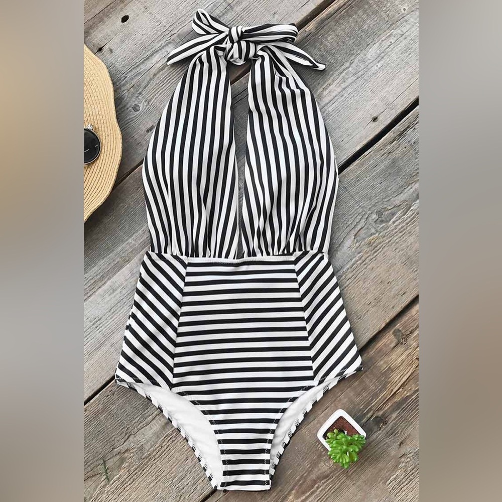 Cupshe Stripe One Piece Swimsuit Halter Plunge Black White Retro Bathing Suit